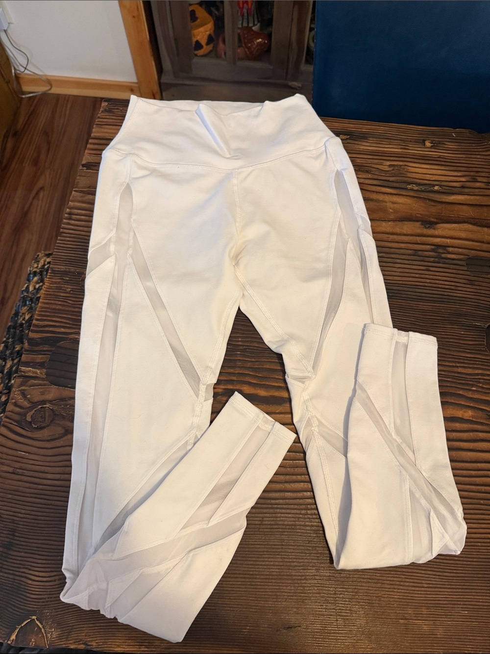Alo Women’s White High-Waist Mesh-Insert Leggings